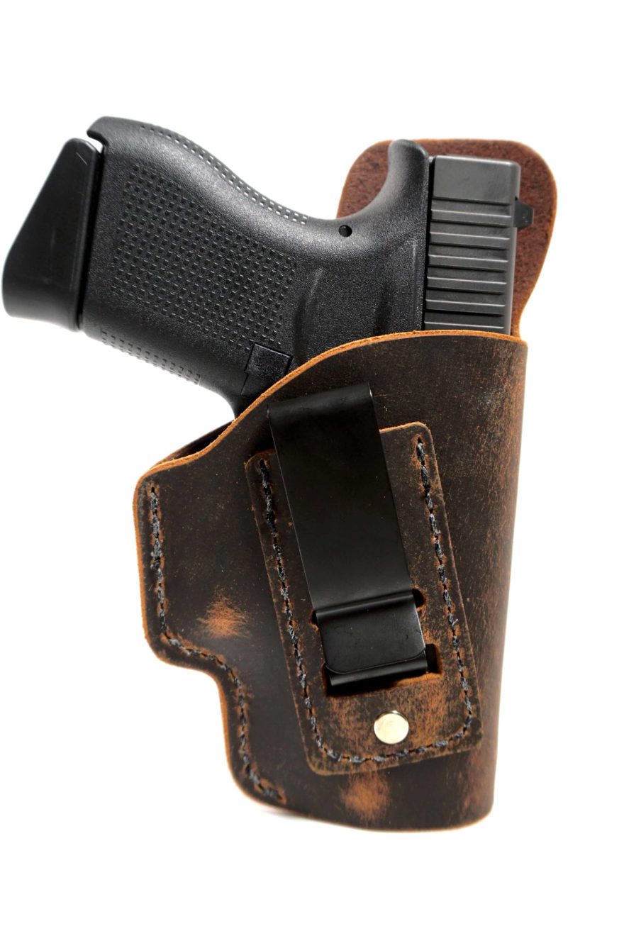 unlock concealment secrets discover the ultimate leather holster for glock 19 1