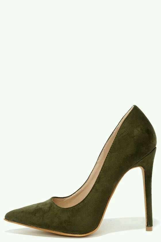 unveil the secrets of olive green pumps insights and discoveries for fashionistas